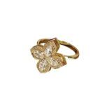 anxiety ring_0001_4_d9c8c1ea-2913-4e2b-b986-08b6f7ea64f6.jpg